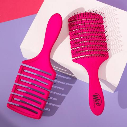 Wet Brush Pro Flex Dry Pink Square Paddle Wet Brush