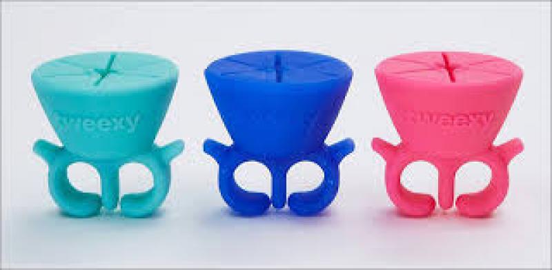 Nail Polish Bottle Holder Ring Type Assorted Colors. Indiana Nails