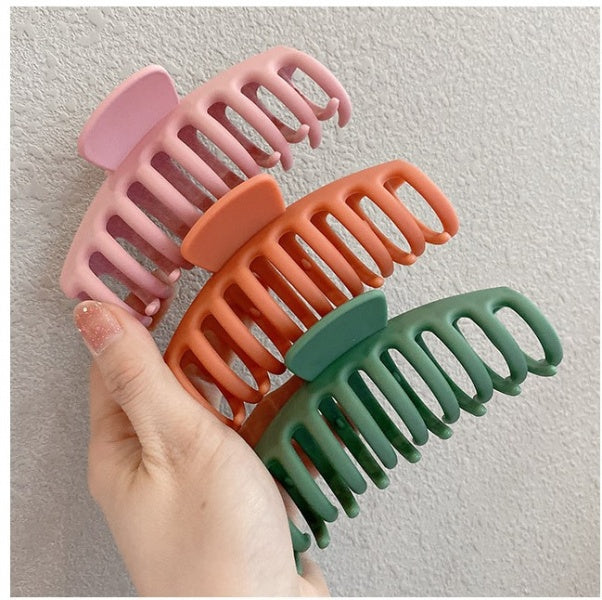 Ftw Large Claw Clip Assorted Colors Long Finishing Touch Wangaratta